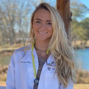 Meet your Posher, Annalyce